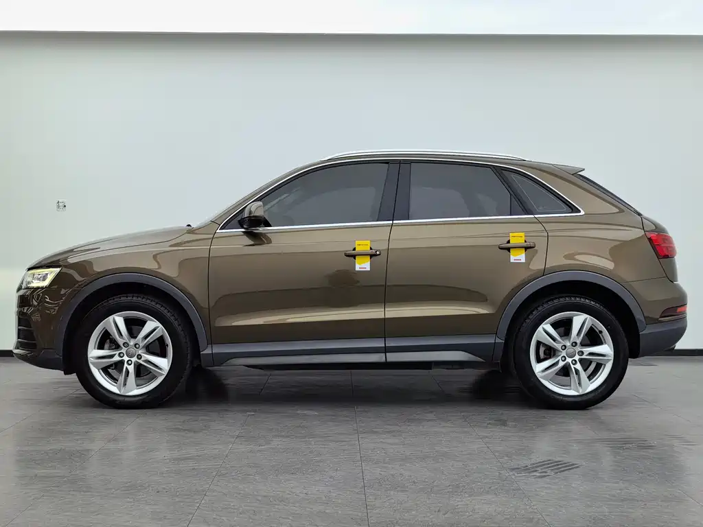 Audi Q3 2018 — фото 7