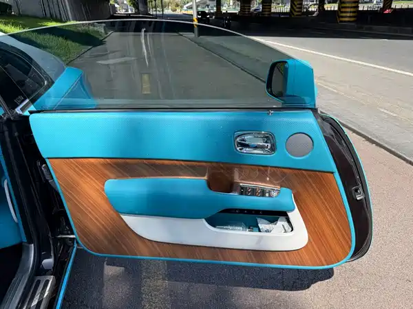 Rolls-Royce Phantom 2015
