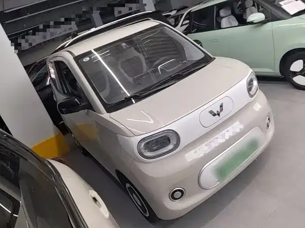 Wuling Hongguang MINIEV 2025