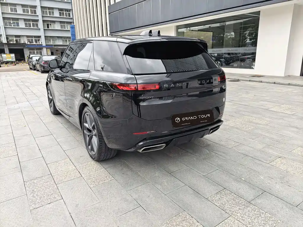 Land Rover Range Rover Sport 2025 — фото 7