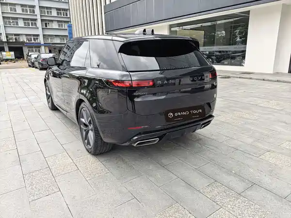 Land Rover Range Rover Sport 2025