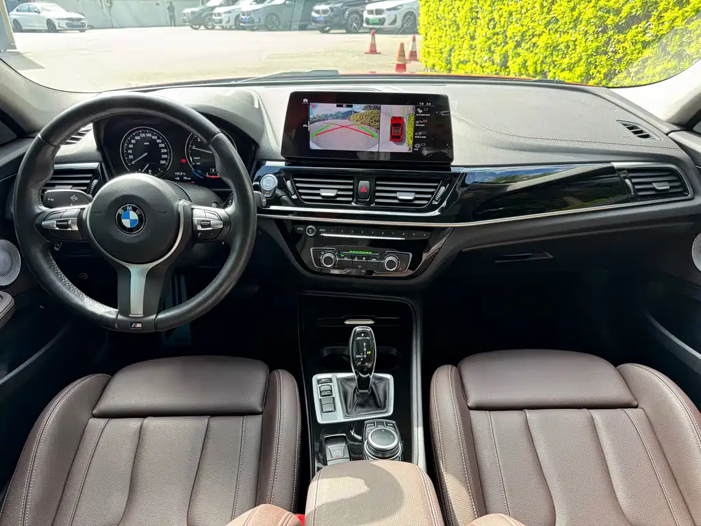 BMW 1 Series 2021 — фото 16