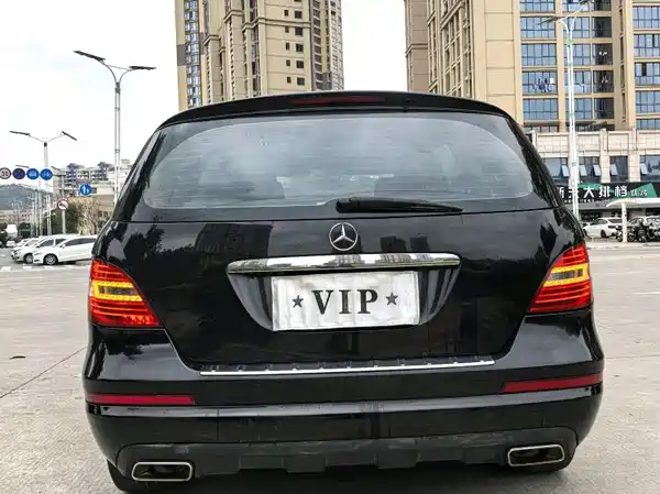 Mercedes-Benz R-Class 2011