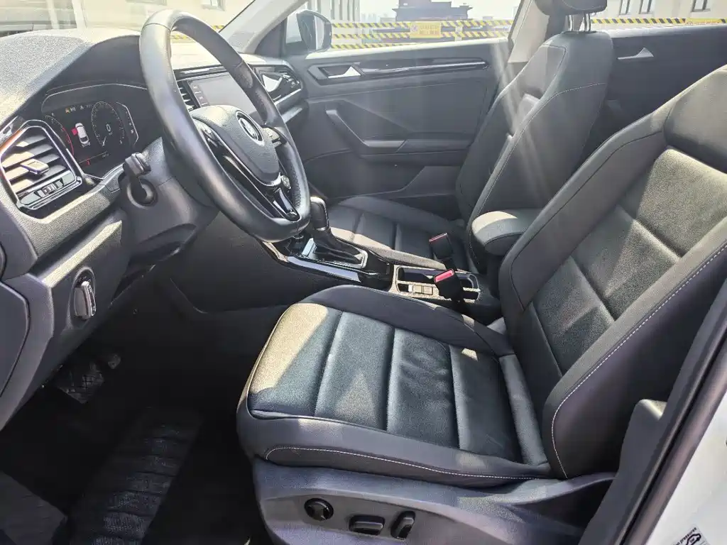 Volkswagen T-Roc 2022