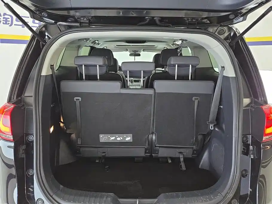 GAC Motor Trumpchi M8 2023 — фото 4