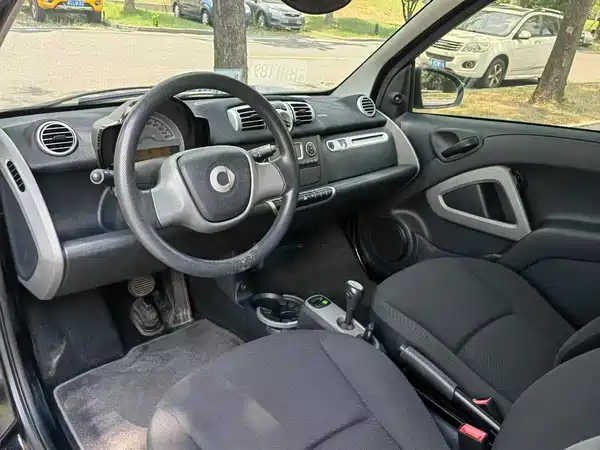 smart fortwo 2011