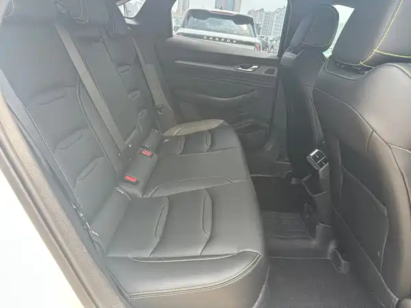 Geely Xingrui 2023