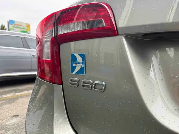 Volvo S60 2012