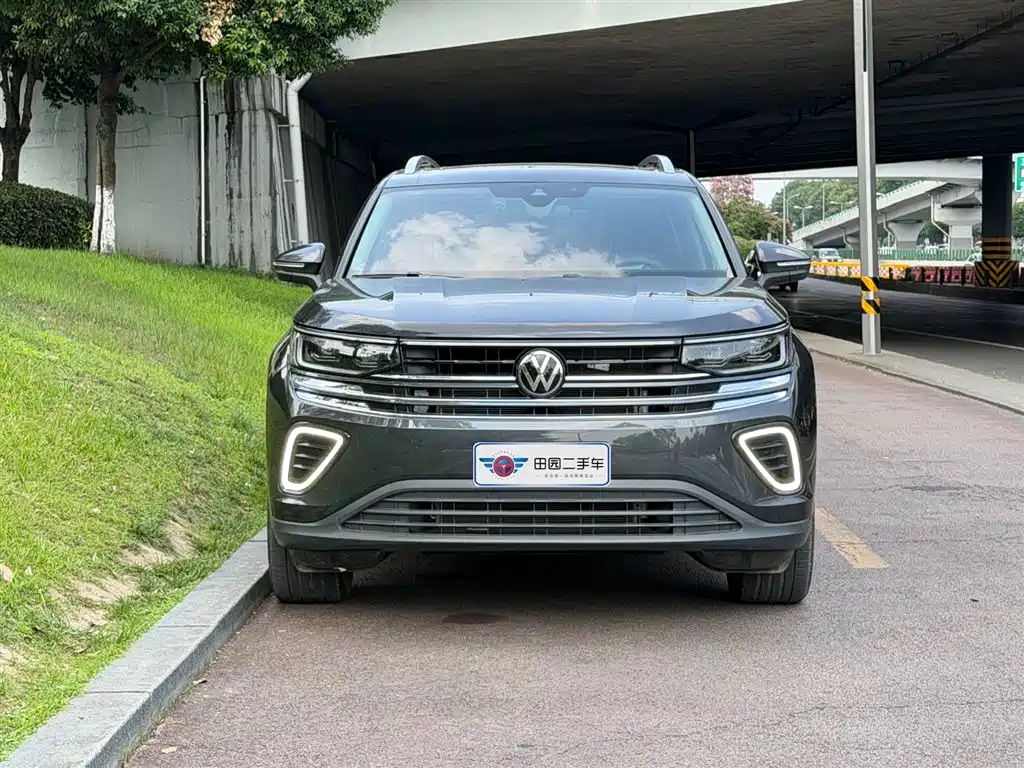 Volkswagen Tavendor 2023