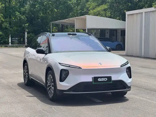 NIO ES6 2025