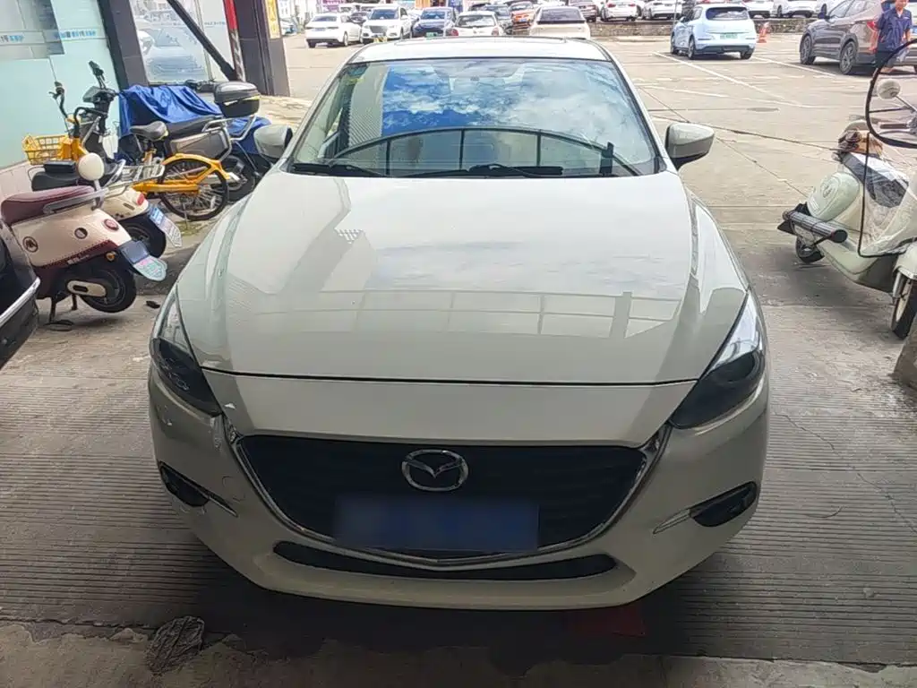 Mazda 3 Axela 2018