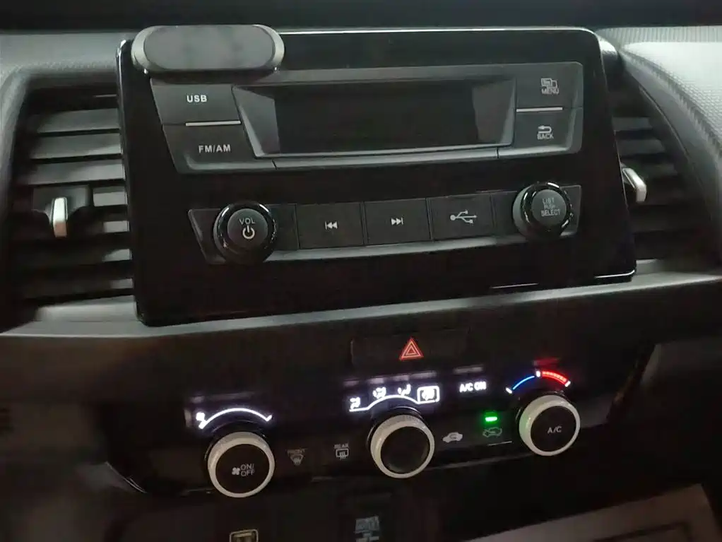 Honda Fit 2021 — фото 9
