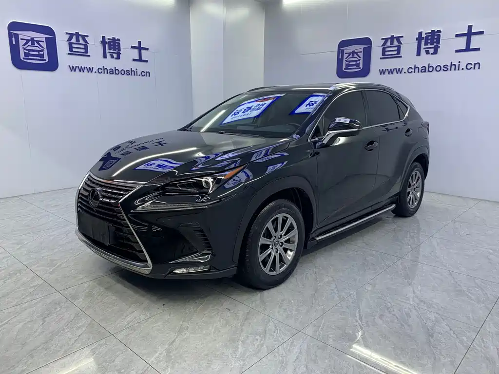 Lexus NX 2020 — фото 1