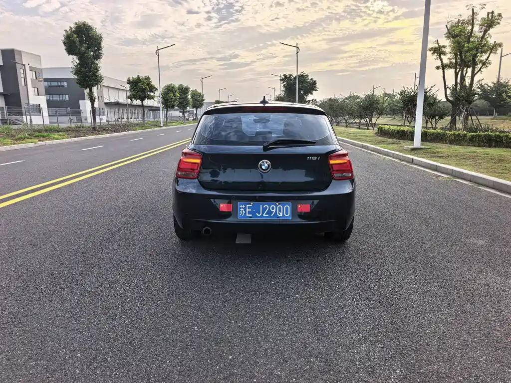 BMW 1 Series 2014 — фото 12