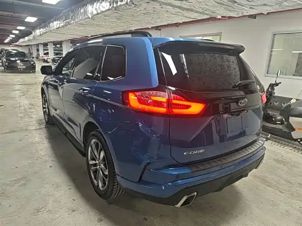 Ford Edge 2020