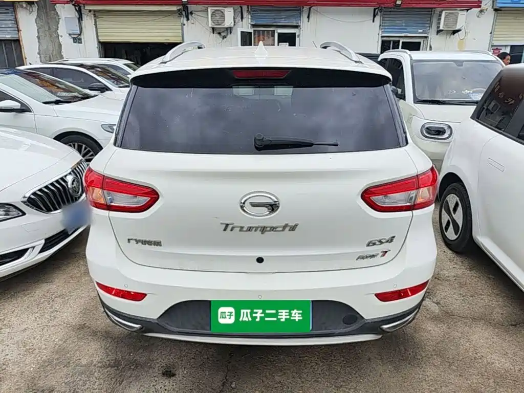 GAC Trumpchi GS4 2017 — фото 6