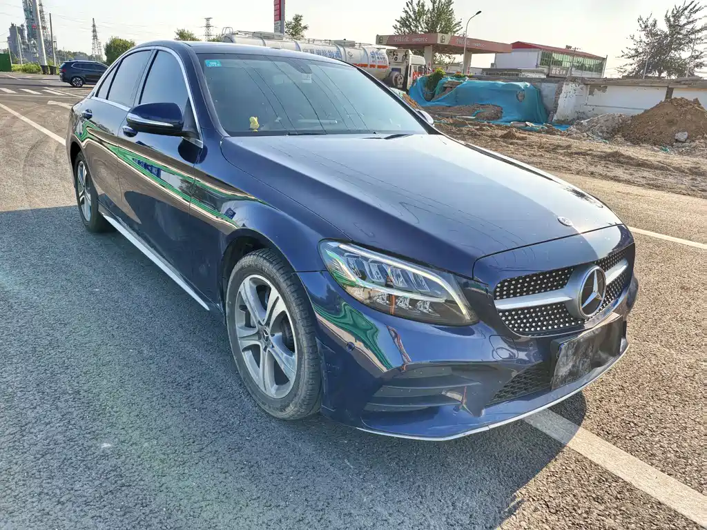 Mercedes-Benz C-Class 2019 — фото 3