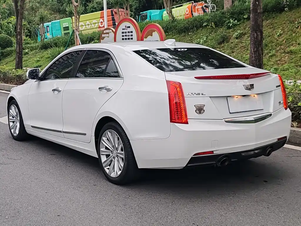 Cadillac ATS-L 2018 — фото 11
