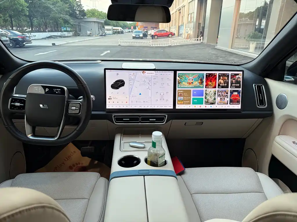 Li Auto Li L8 2023