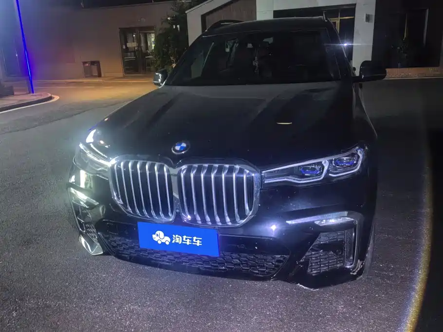 BMW X7 2021 — фото 2