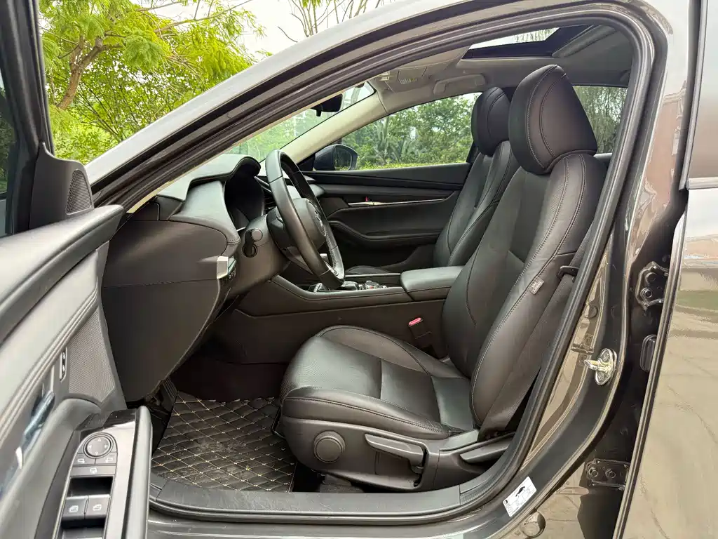 Mazda 3 Axela 2020