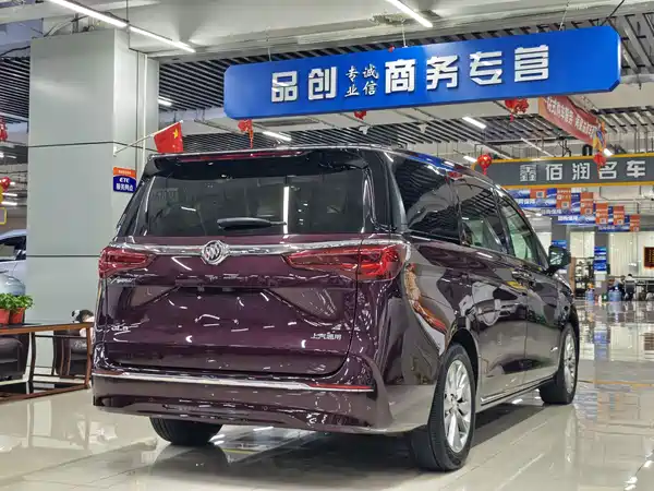 Buick GL8 2023