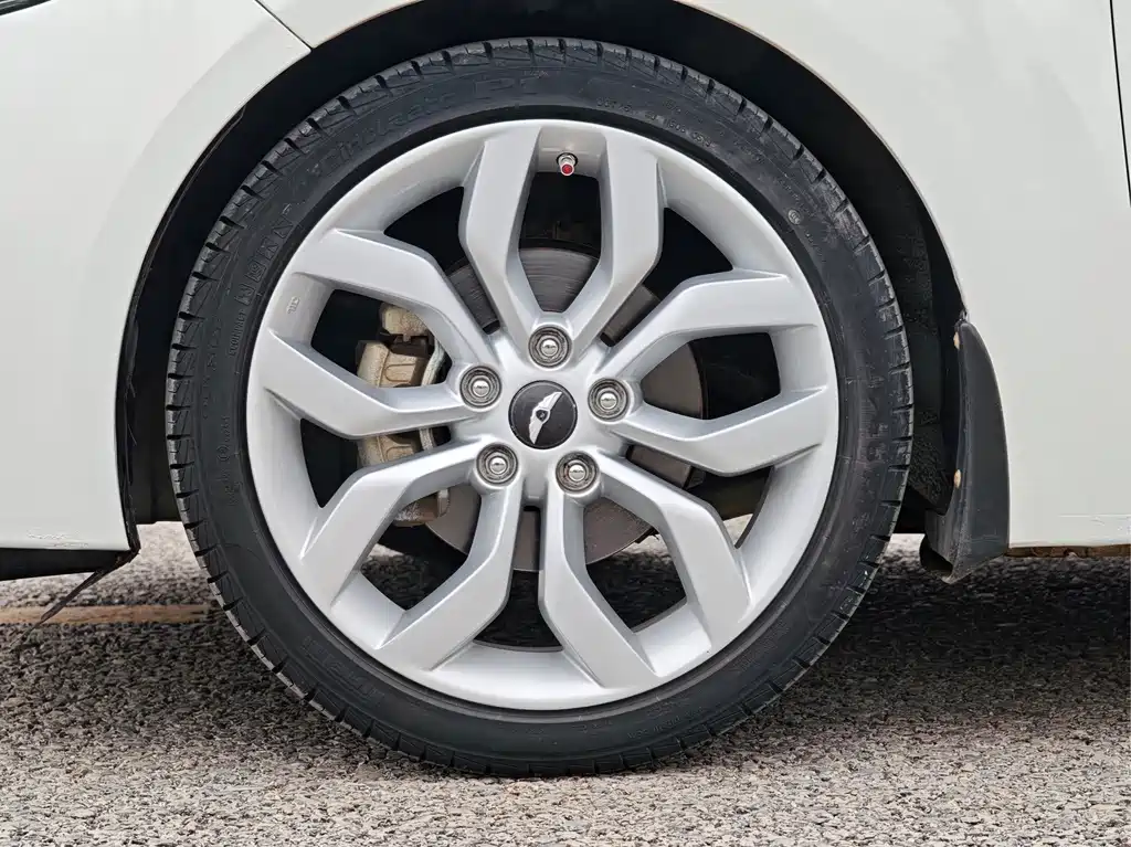Hyundai Veloster 2015 — фото 8