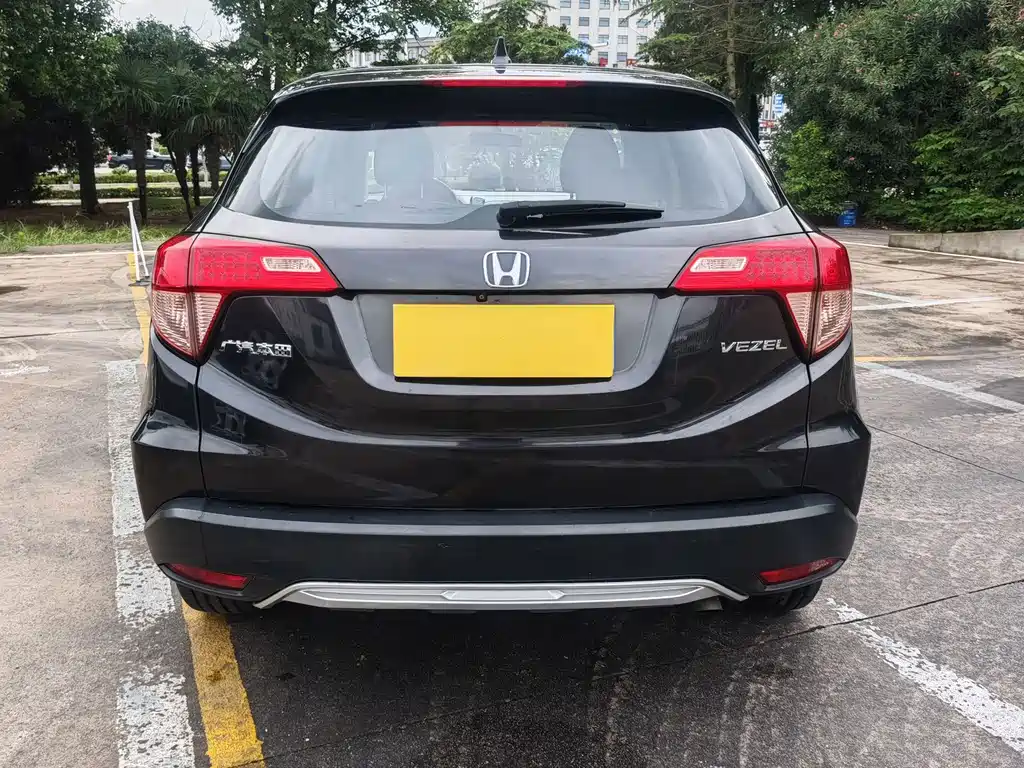 Honda Vezel 2015 — фото 13