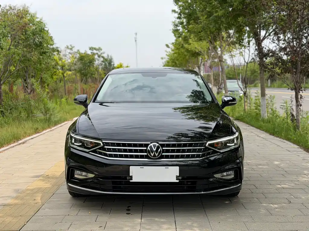 Volkswagen Magotan 2023