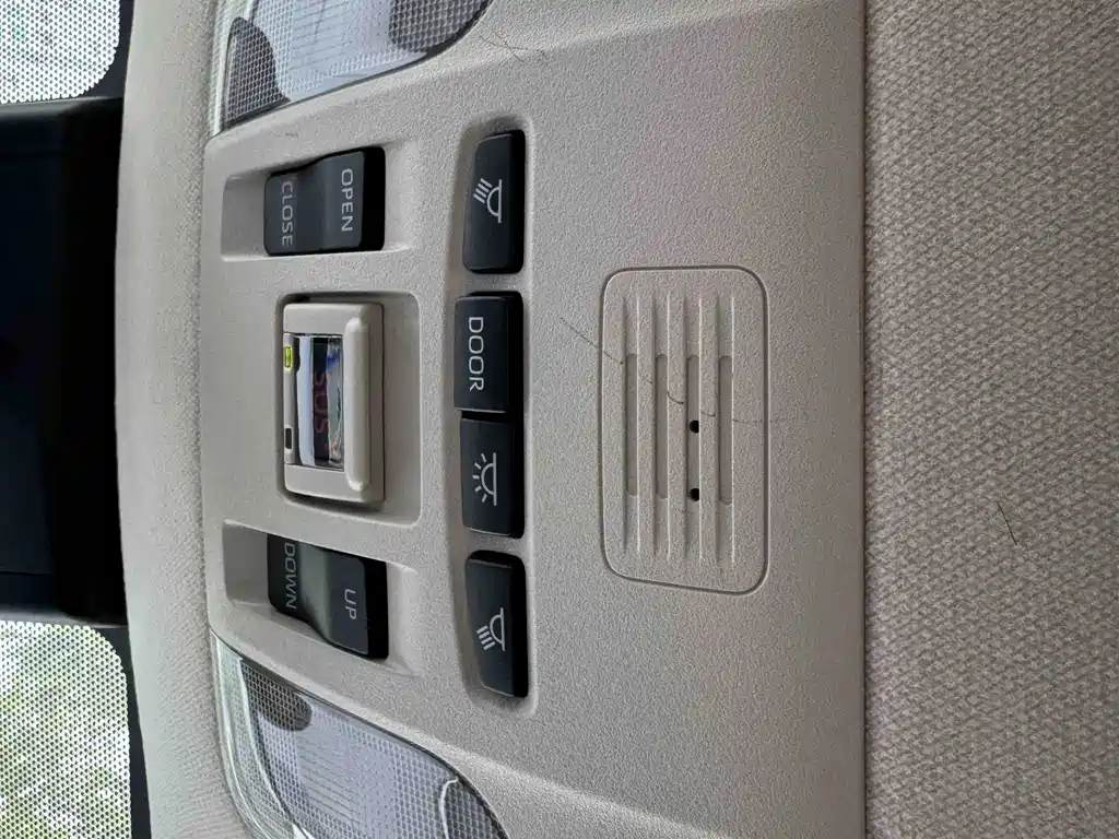 Toyota Corolla 2022 — фото 17