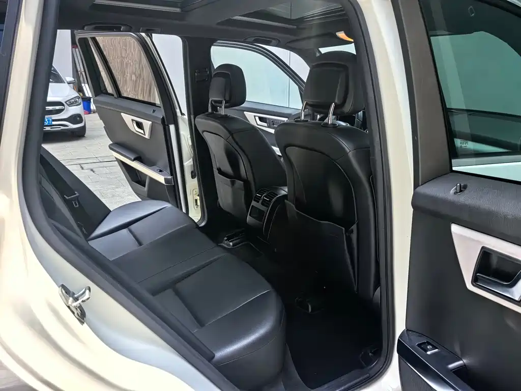 Mercedes-Benz GLK-Class 2014 — фото 11