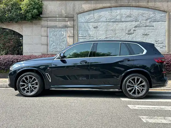 BMW X5 2022