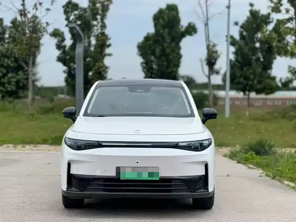 Leapmotor C10 2025