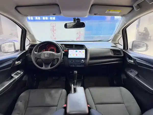Honda Fit 2016