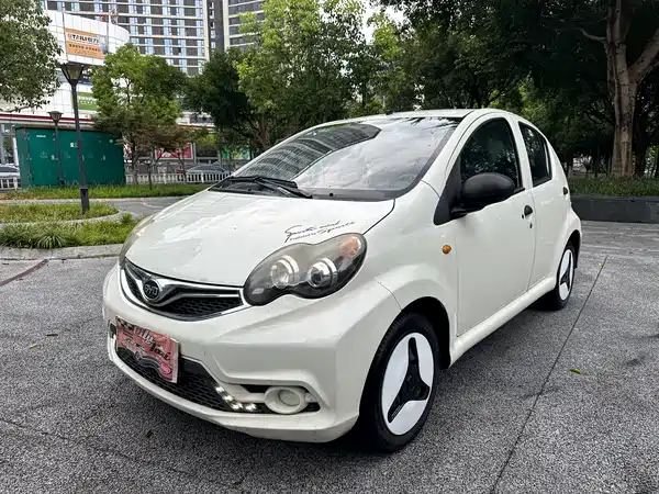 BYD F0 2016