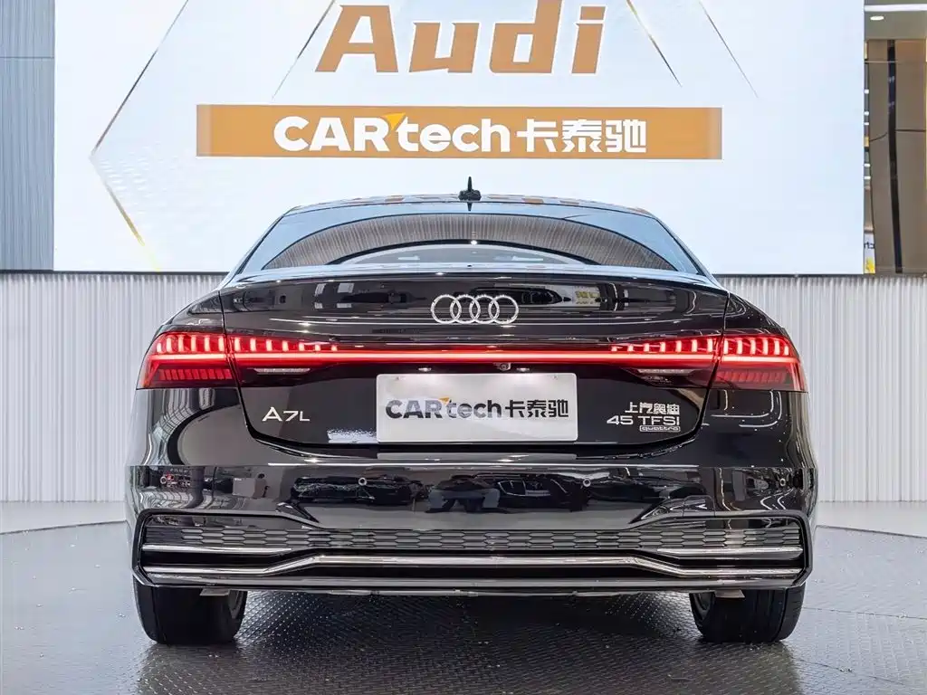 Audi A7L 2024 — фото 5