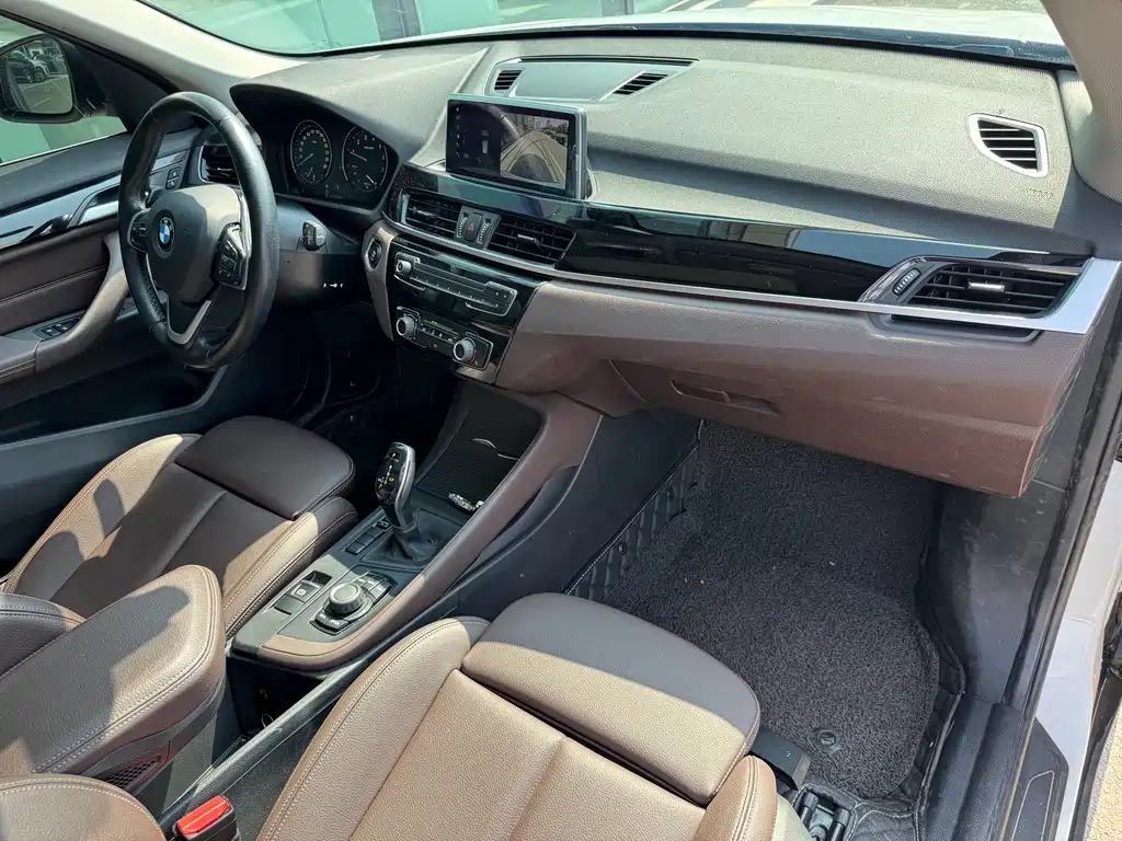 BMW X1 2020 — фото 12