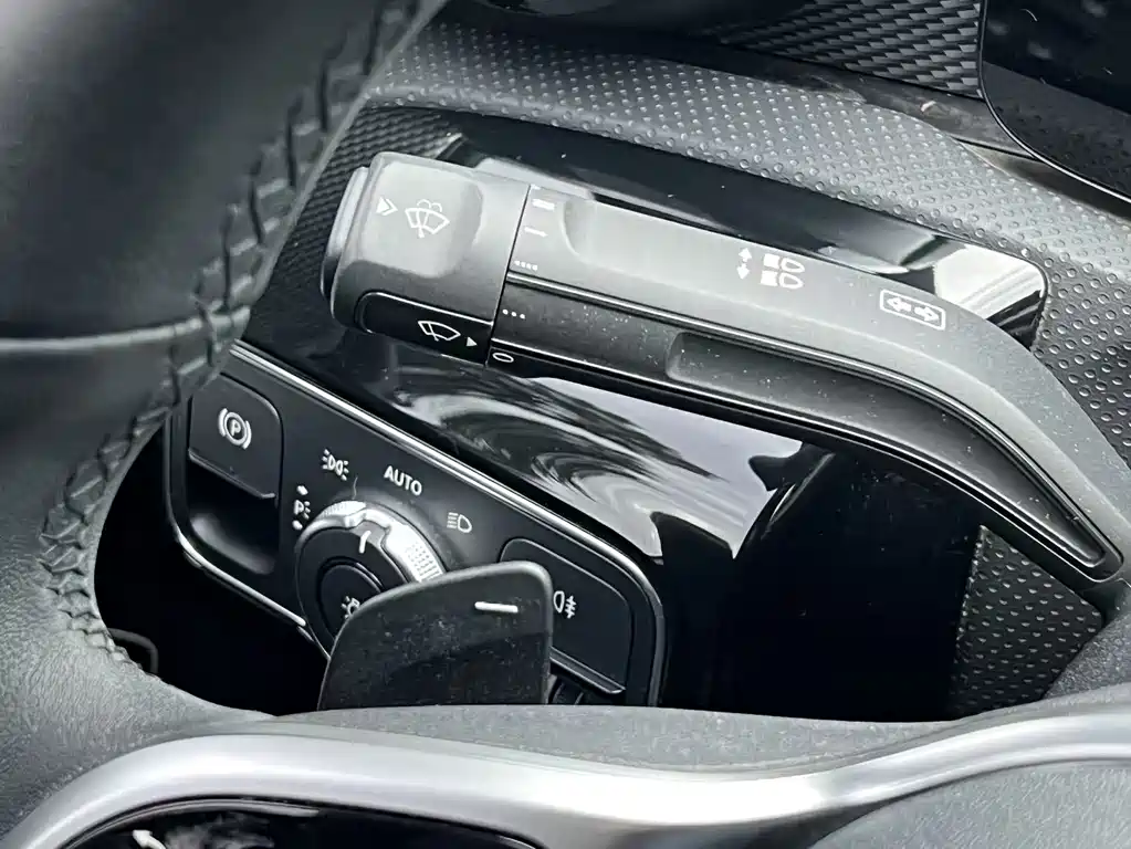 Mercedes-Benz A-Class 2021 — фото 16