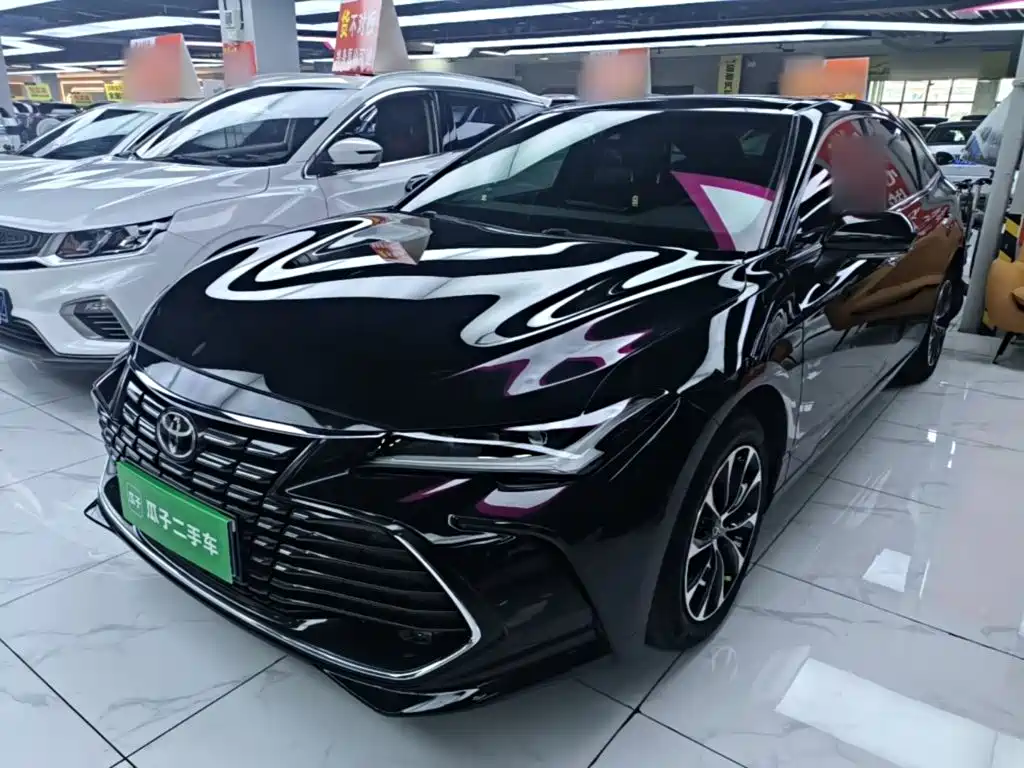 Toyota Avalon 2024 — фото 1