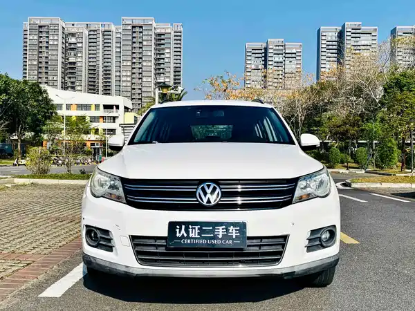 Volkswagen Tiguan 2012