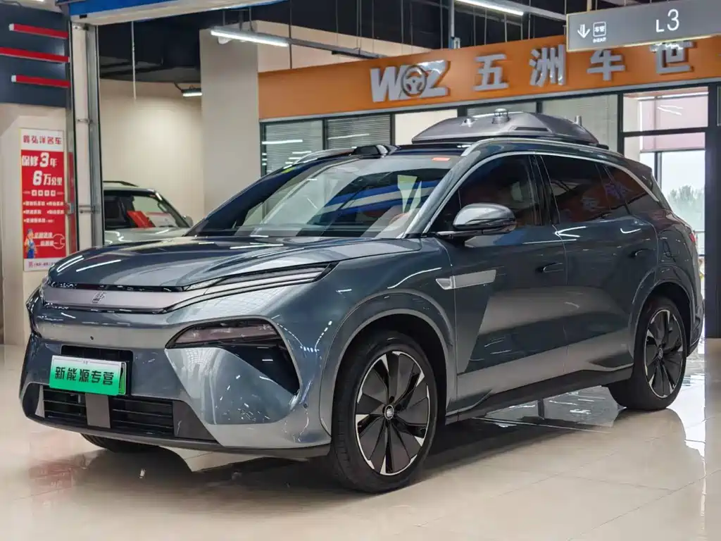 BYD Tang L 2025