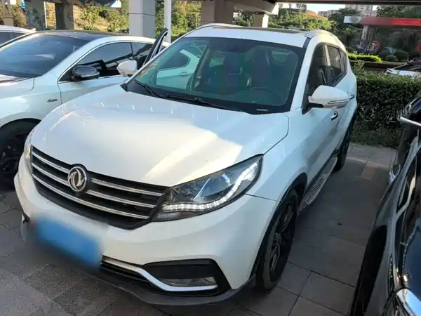 Dongfeng Scenery 580 2018