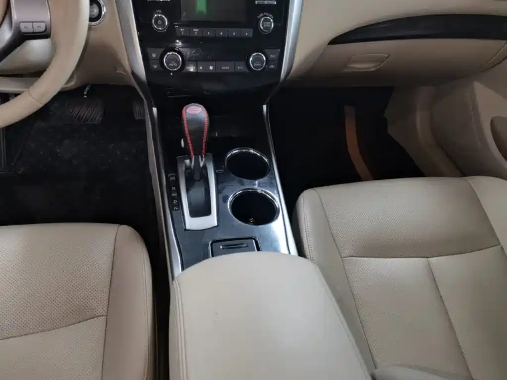 Nissan Teana 2016 — фото 14