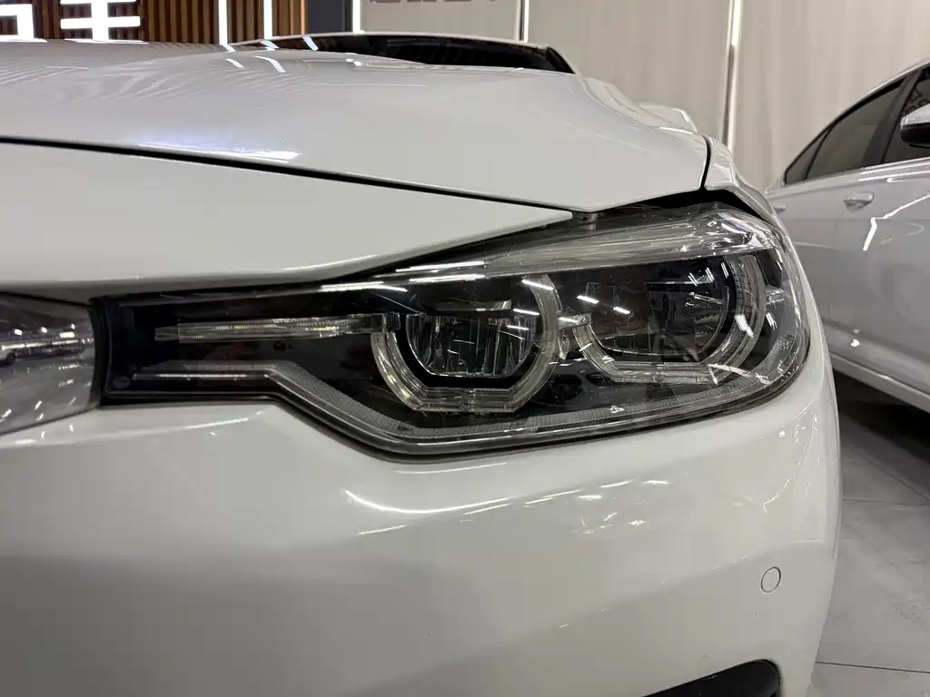 BMW 3 Series 2016 — фото 11