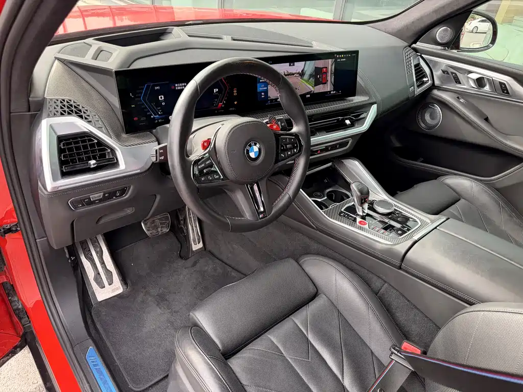 BMW XM 2024 — фото 10
