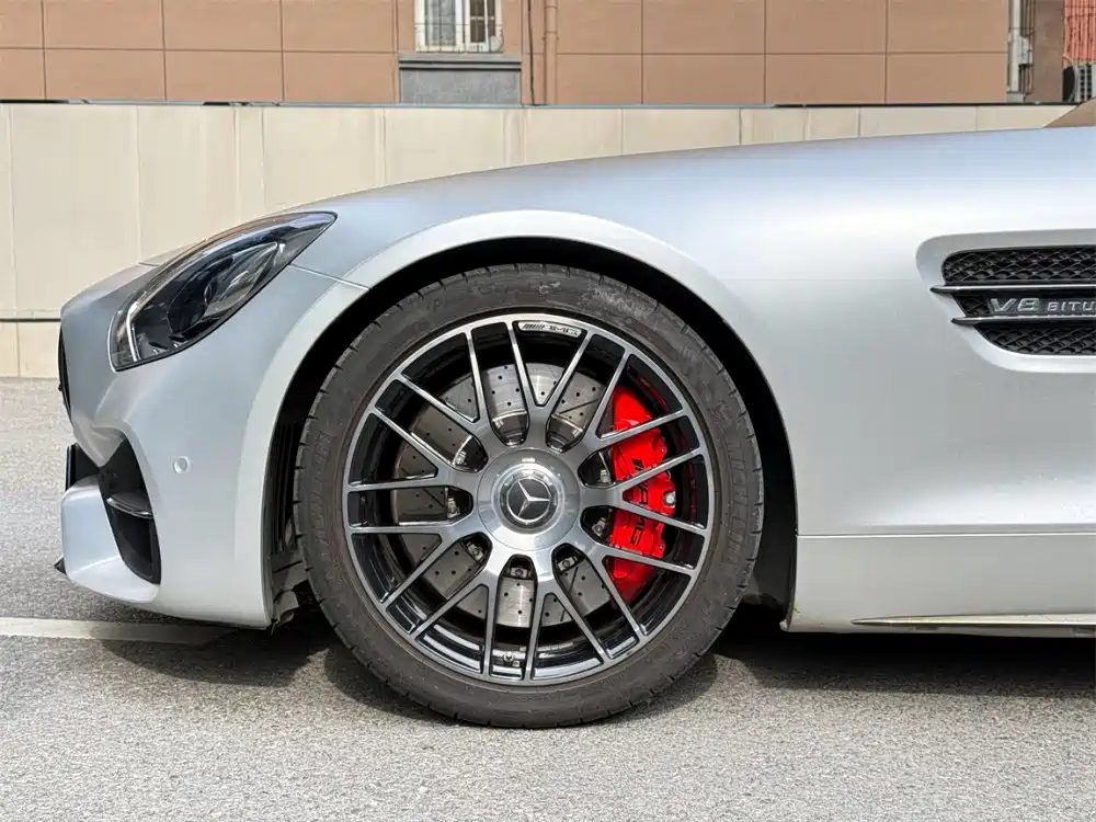 Mercedes-Benz AMG GT 2020 — фото 18