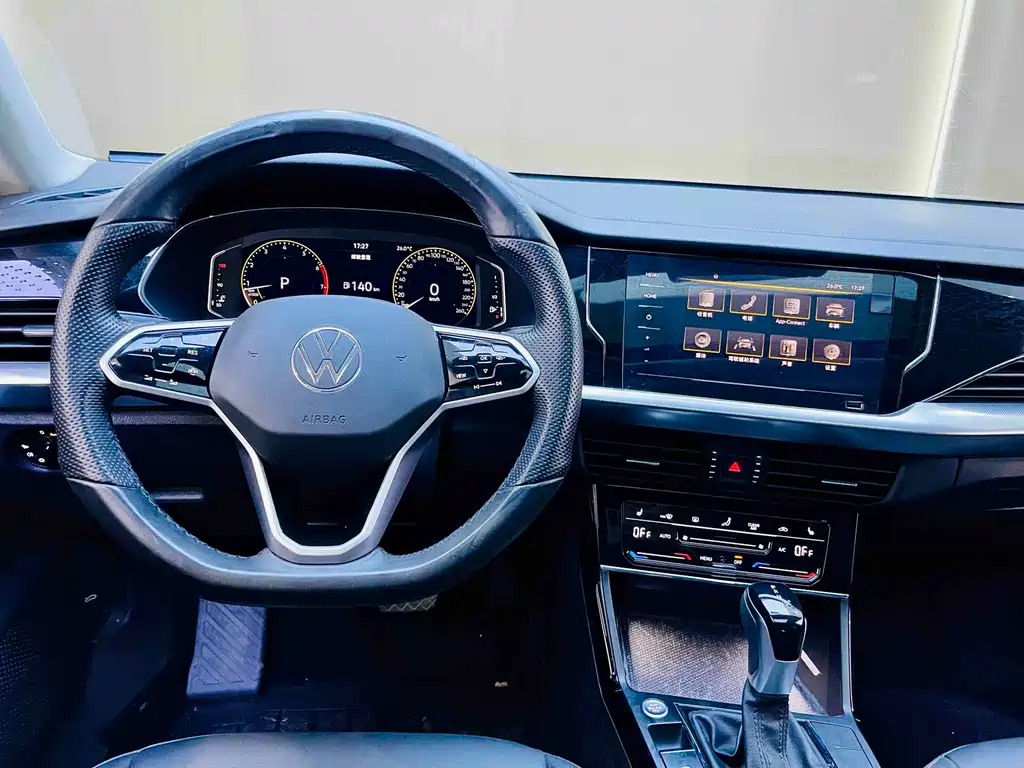 Volkswagen Passat 2023 — фото 10