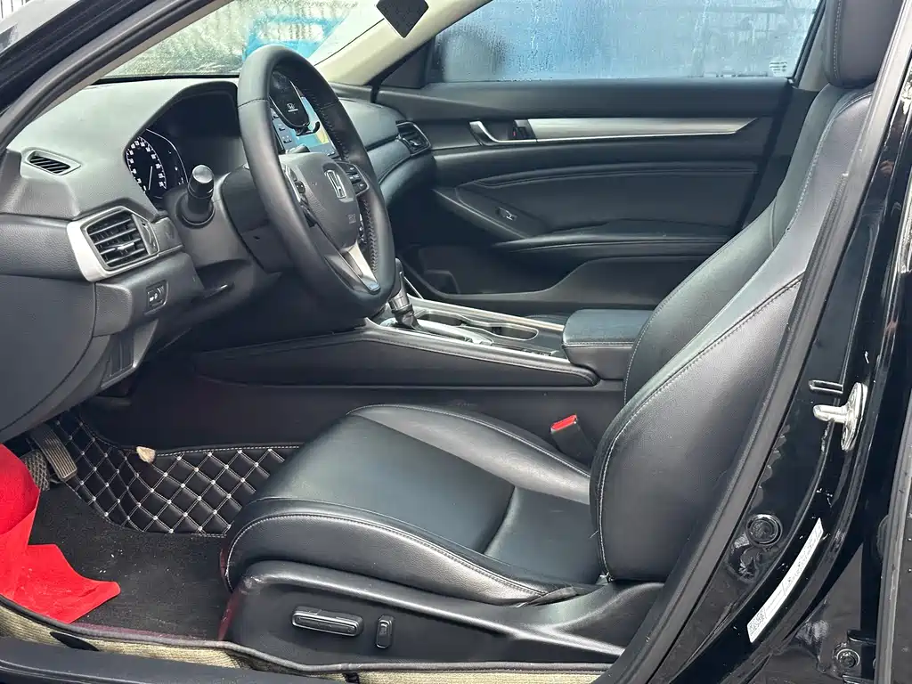 Honda Accord 2019 — фото 4