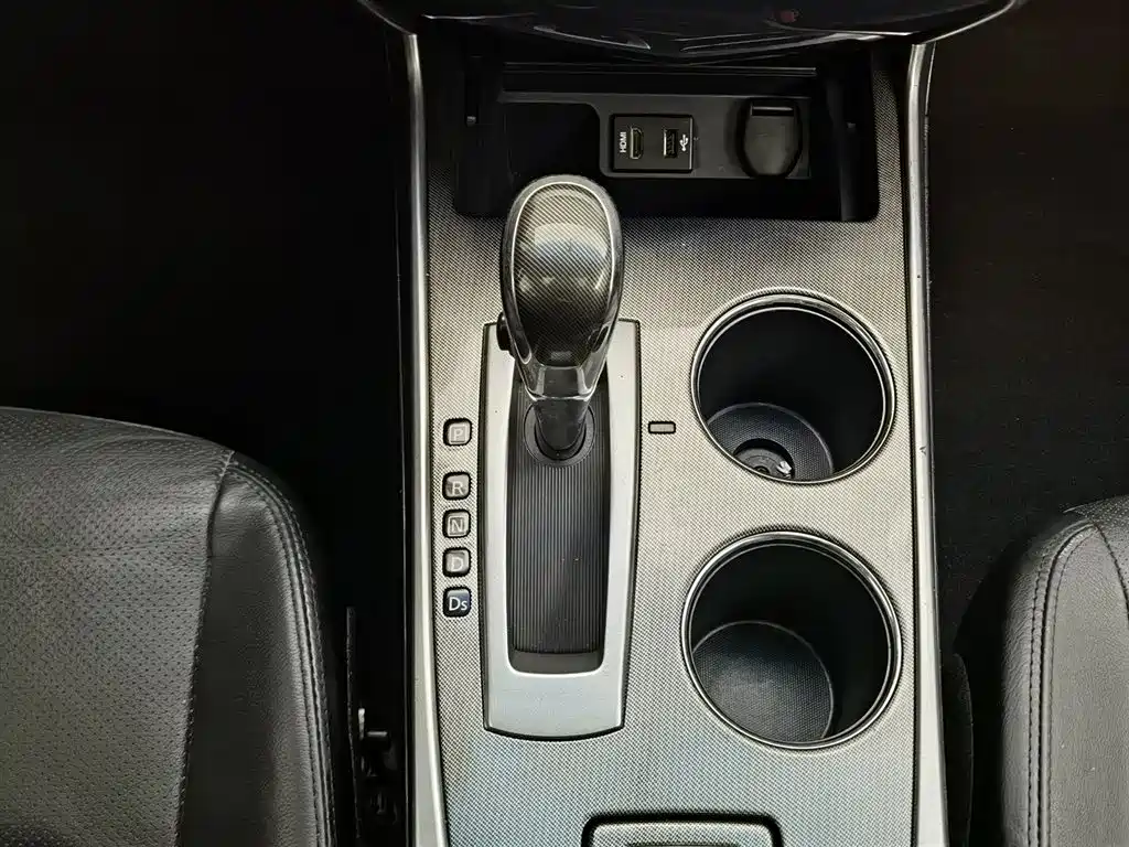 Nissan Teana 2015 — фото 13