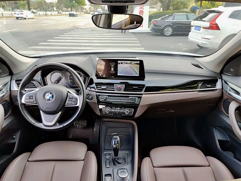BMW X1 2020 — фото 10